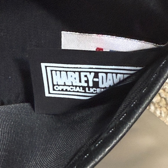 Harley-Davidson Black Leather Wallet Checkbook Holder Sleeve and ID Slot - Picture 8 of 8